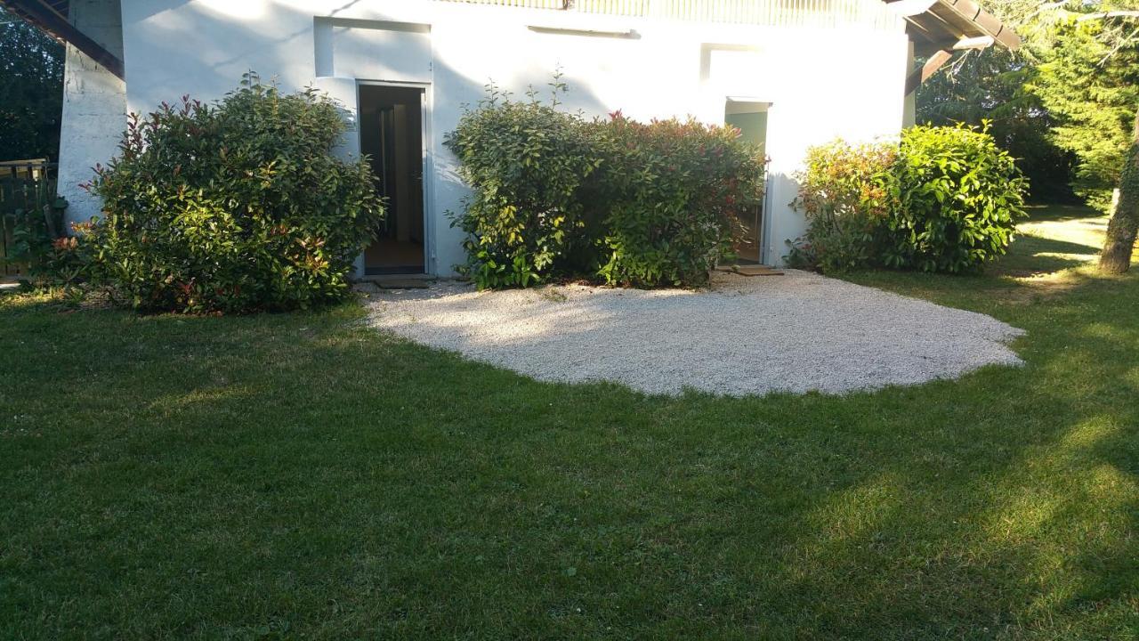 Camping Au Tour De L'Aveyron LʼHospitalet-du-Larzac Exteriör bild