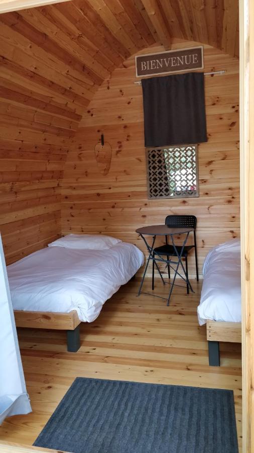 Camping Au Tour De L'Aveyron LʼHospitalet-du-Larzac Exteriör bild